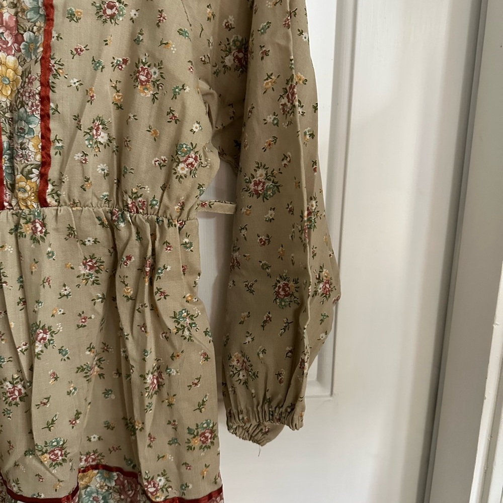 Vintage 1970's Boho Mini Prairie Dress Tunic Top Cream Floral Print Sz xs /child - Picture 3 of 14